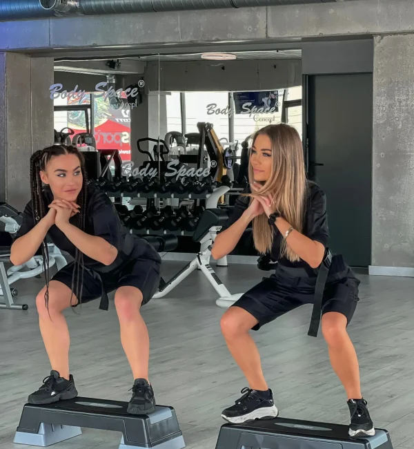 ems1_body space concept Trening EMS dla kobiet w Body Space Concept Katowice – przysiady na stepach